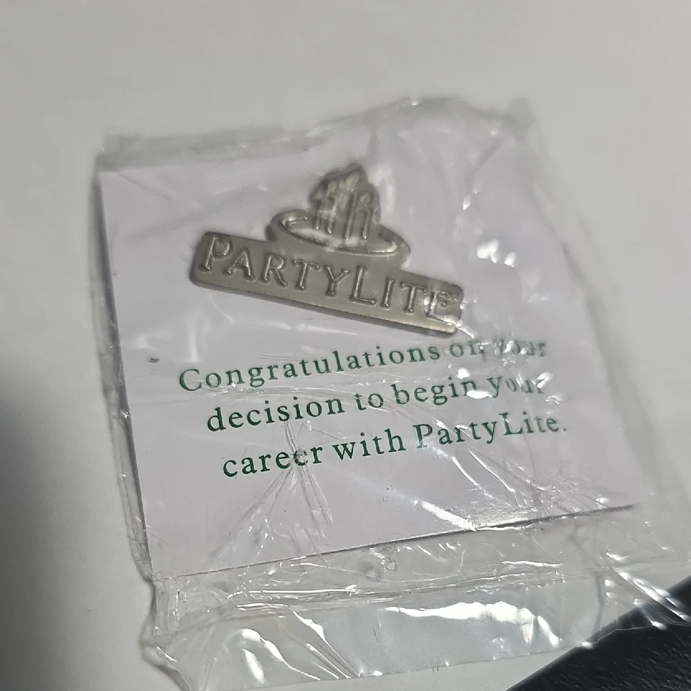 PartyLite Silver Logo‎ Pin